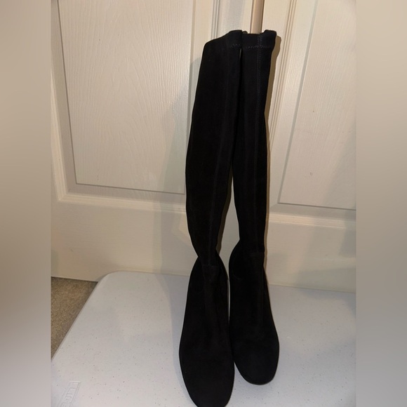 LK Bennett women’s Black Suede Knee-High Boots 38.5 fall winter closet staple - Picture 7 of 16